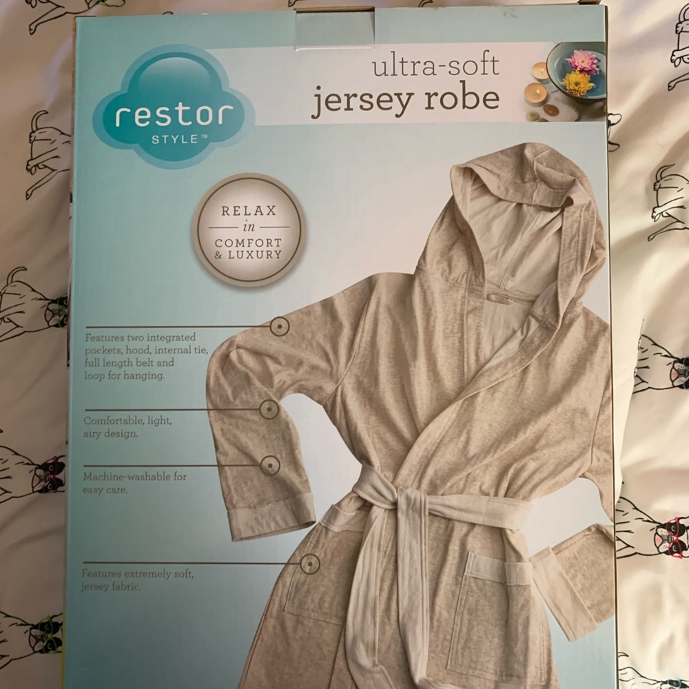 Ultra-soft Jersey Robe NWT - Picture 3 of 4
